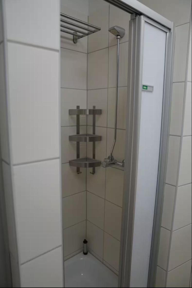 364